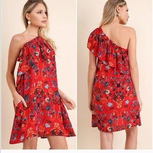 🔥NWT Umgee Single Shoulder Ruffled Dress